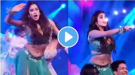 janvhi kapoor actress 4