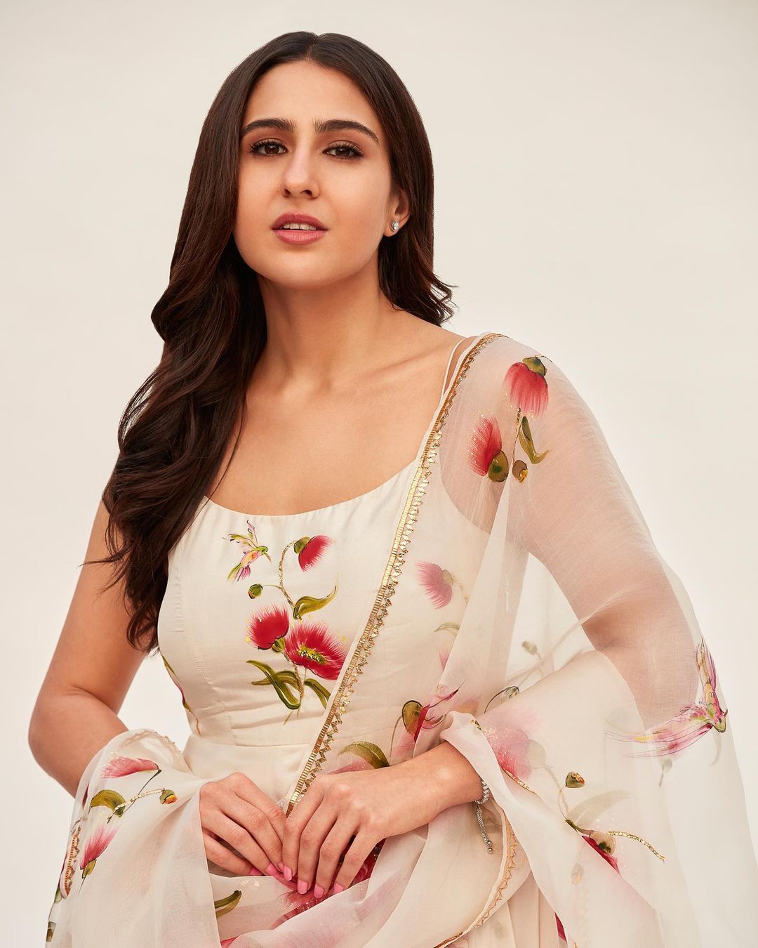 sara ali khan rumoured dating