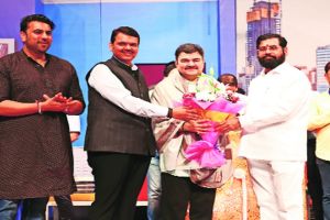 ,v eknath shinde devendra fadanvis