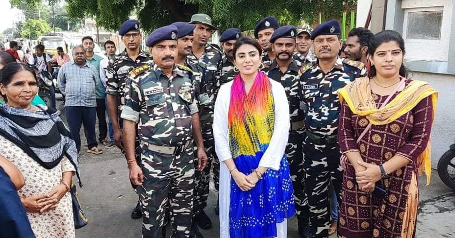 who-is-bjp-candidate-and-ravindra-jadeja-wife-raviba-jadeja