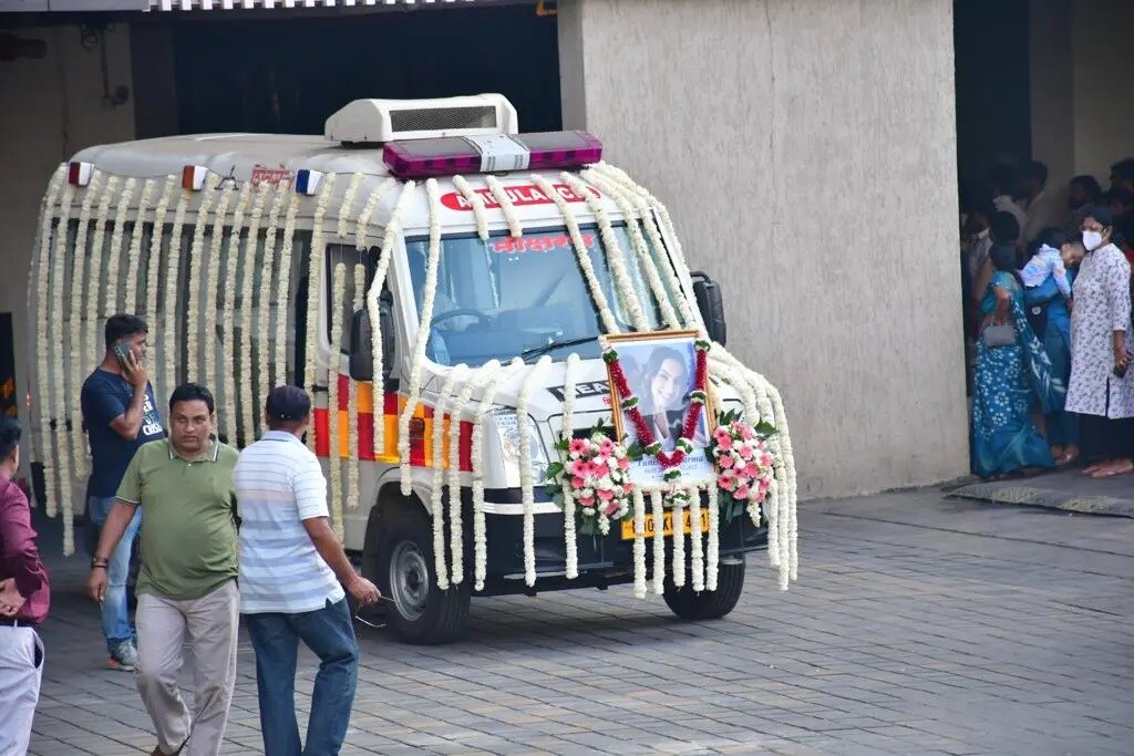tunisha sharma funeral