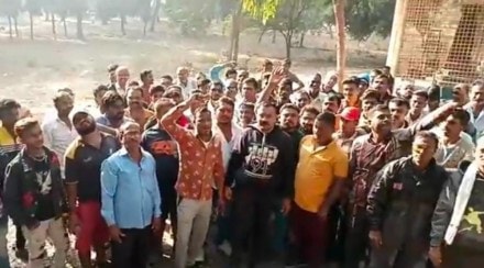 Sweepers strike in Jalgaon