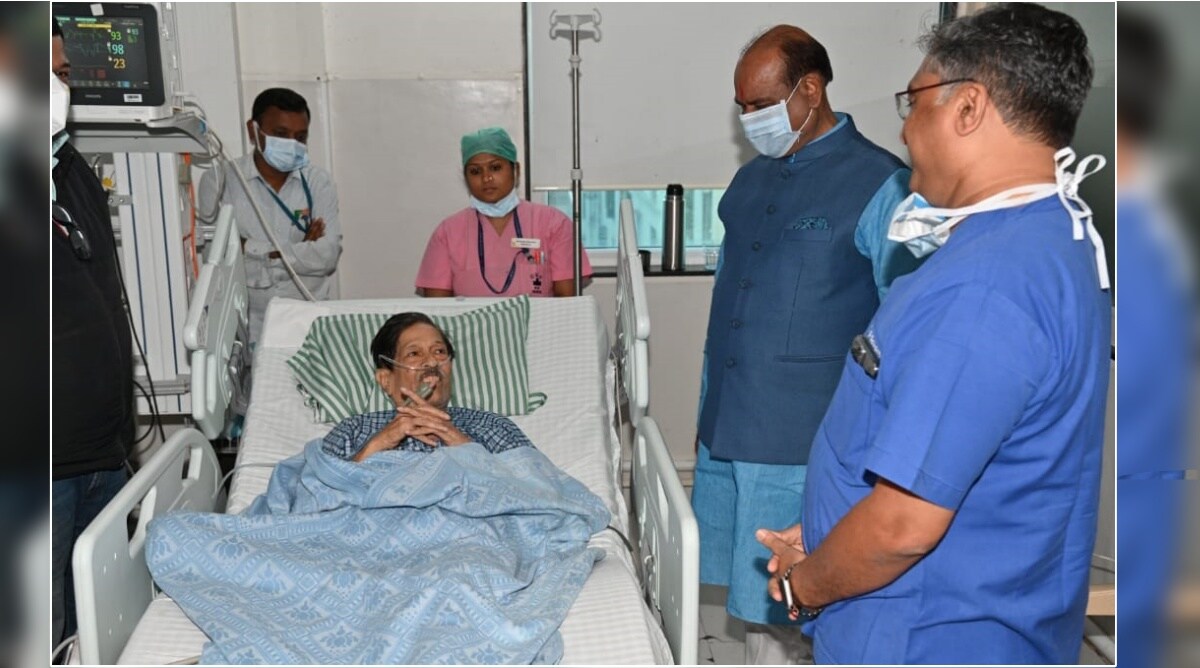 Lok Sabha Speaker inquires about Girish Bapat's health