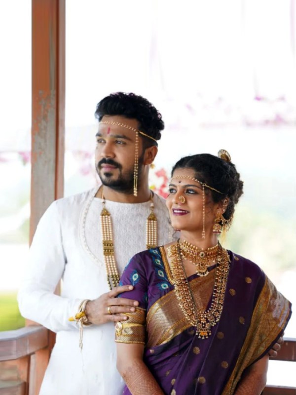 Aashay Kulkarni Saniya Godbole Wedding Photos