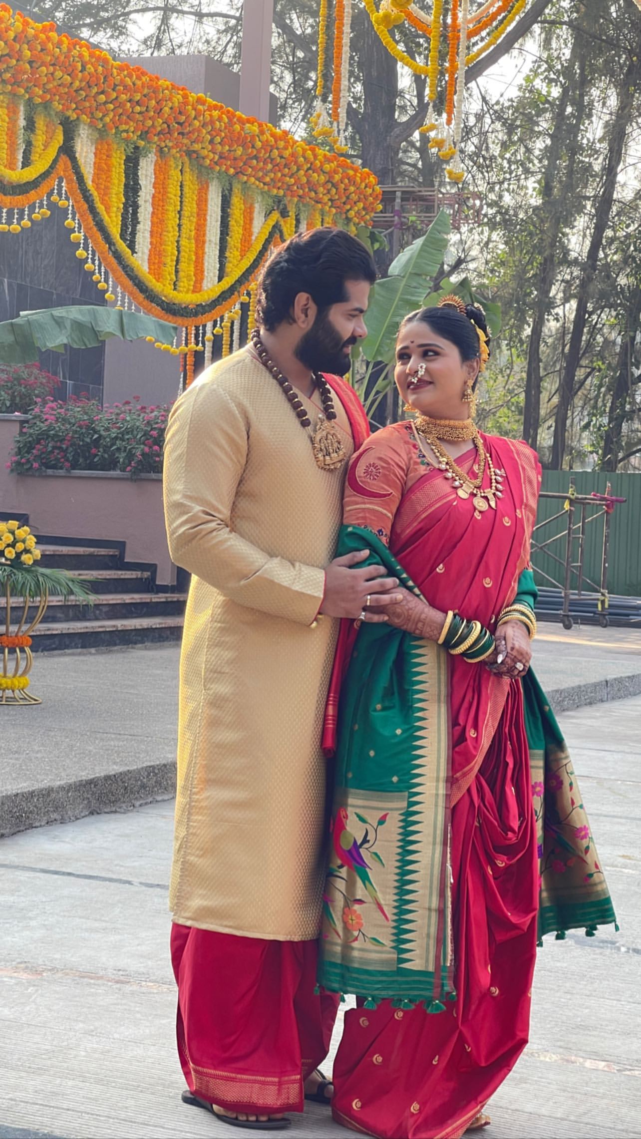 Akshaya Deodhar Hardeek Joshi Wedding Photos