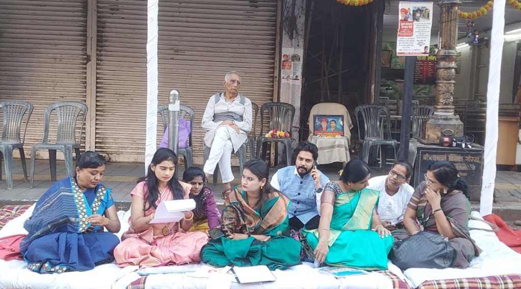 Pune, Baba Adhav, hunger strike, Bhide Wada, National Monument