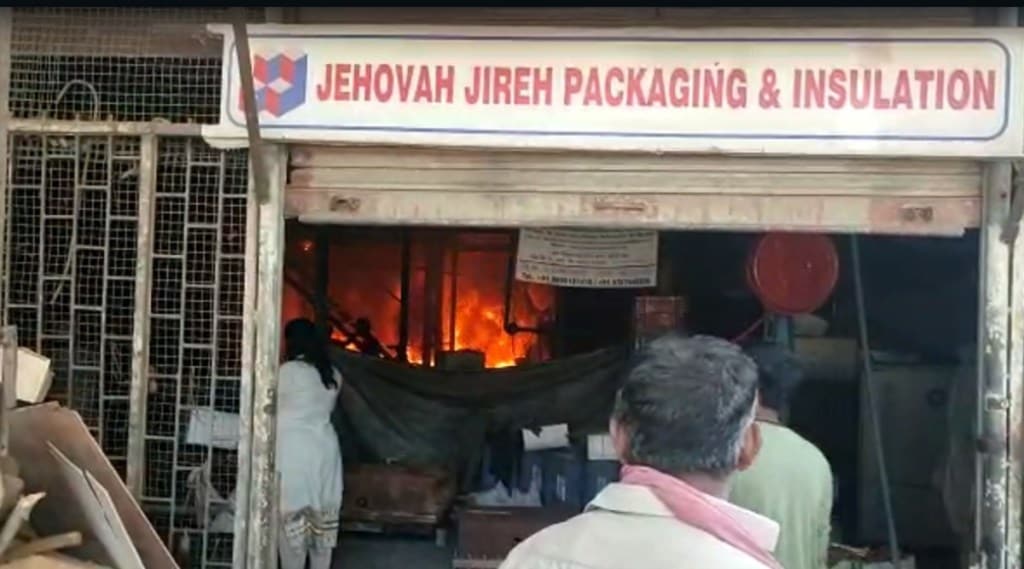 fire at Thermocol factory in Chinchoti, vasai