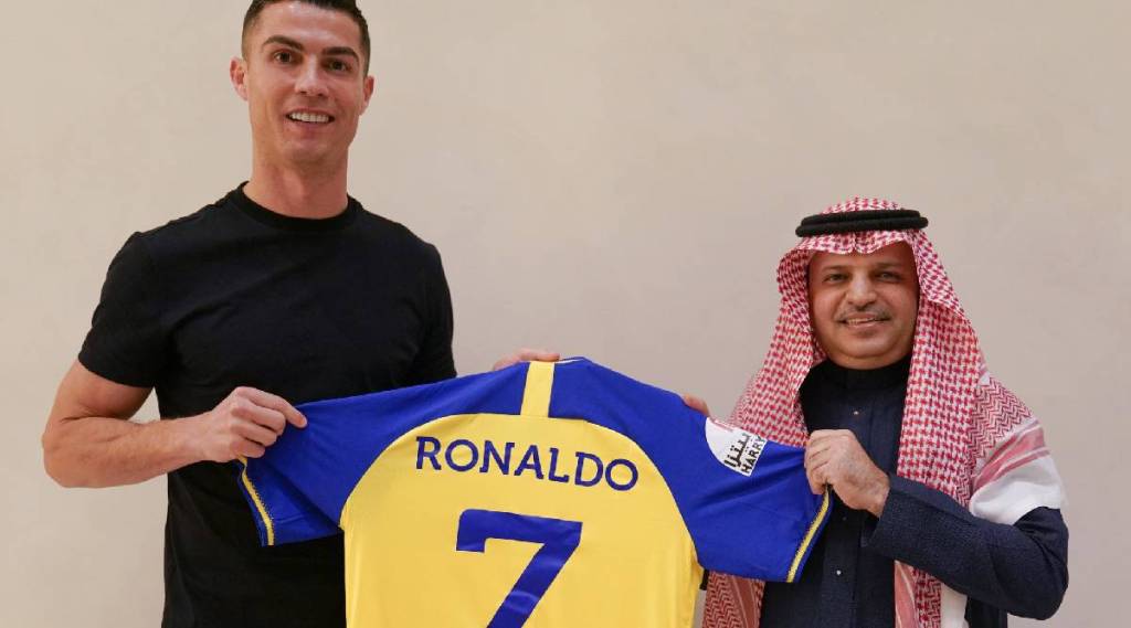 रोनाल्डो नव्या वर्षांपासून सौदी अरेबियात खेळणार