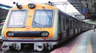 corona, metro service office relocation hit the number of passengers on the western railway decreased by nine lakhs