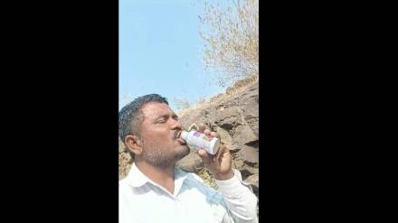 a protester against the closed canal attempted suicide by consuming poison in malegaon nashik