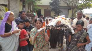 breaking the patriarchal culture in buldhana four daughters shouldered their father dead body