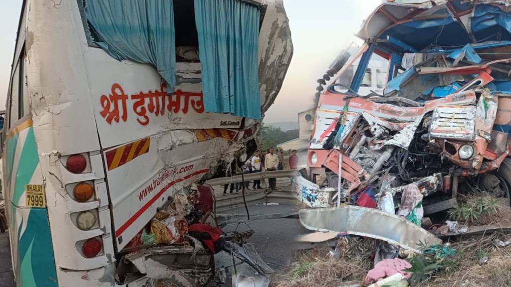 accident private bus and container on mumbai pune expressway bus driver was killed on spot