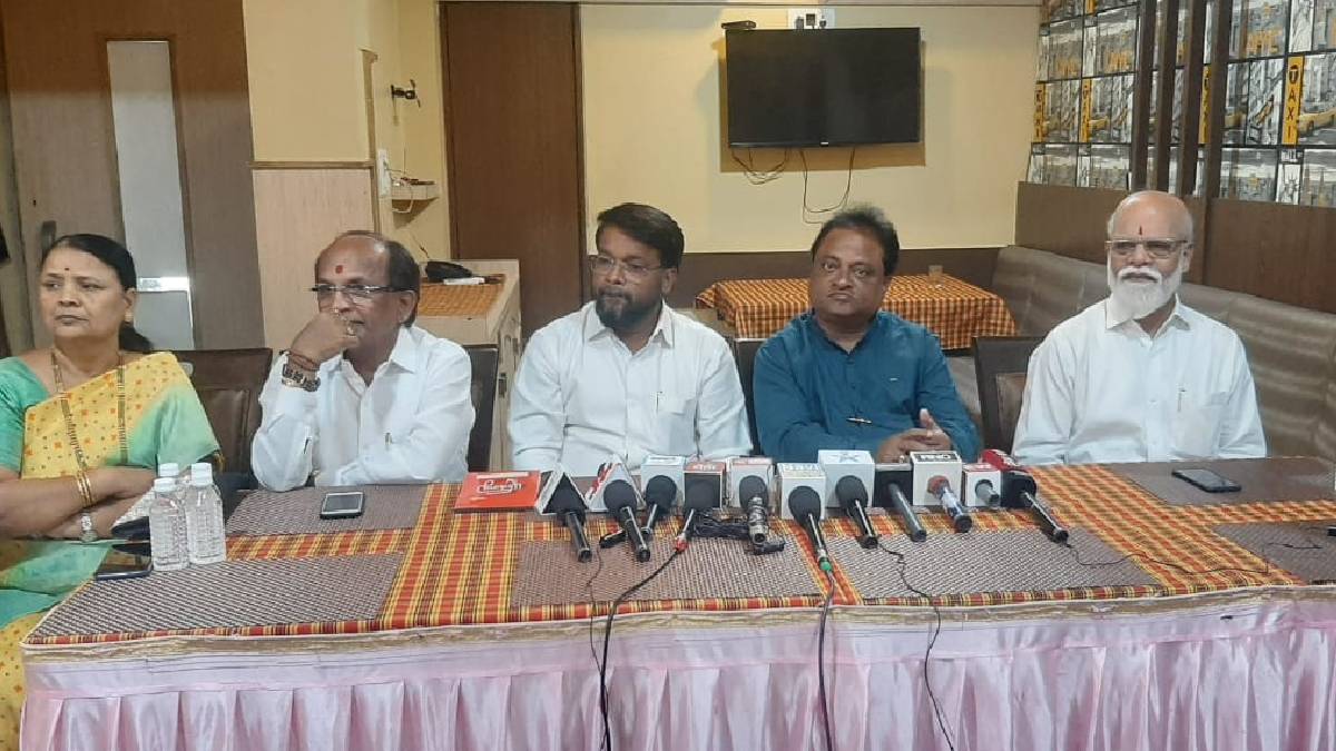 thrill of dharmaveer cricket tournament which going on for 21 years Prize distribution ceremony will held by Sanjay Raut