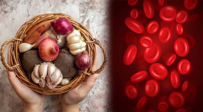 Foods which naturally purify blood must include in daily diet
