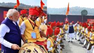 PM Narendra Modi with Dhol beating youngster in Nagpur