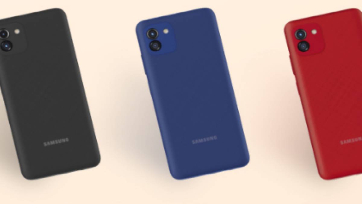 Samsung Galaxy A03: या फोनमध्ये ६.५-इंच स्क्रीनसह HD+ डिस्प्ले आहे. हा स्मार्टफोन ड्युअल कॅमेरा सेटअपसह येतो. यात ४८ MP मेन रियर कॅमेरा आणि २ MP सेकंड डेप्थ कॅमेरा देण्यात आला आहे. यात ५००० mAh बॅटरी आहे. हा फोन 3 जीबी रॅम आणि 32 जीबी इंटरनल स्टोरेजसह येतो. फ्लिपकार्टवर या फोनची किंमत ८,९९९ रुपये आहे.