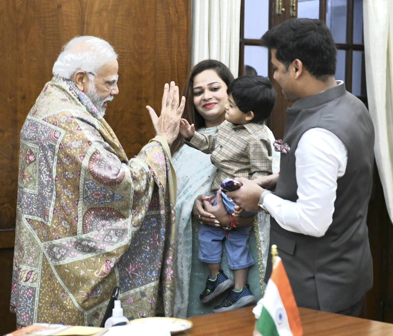 Shrikant Shinde Meets Narendra Modi 