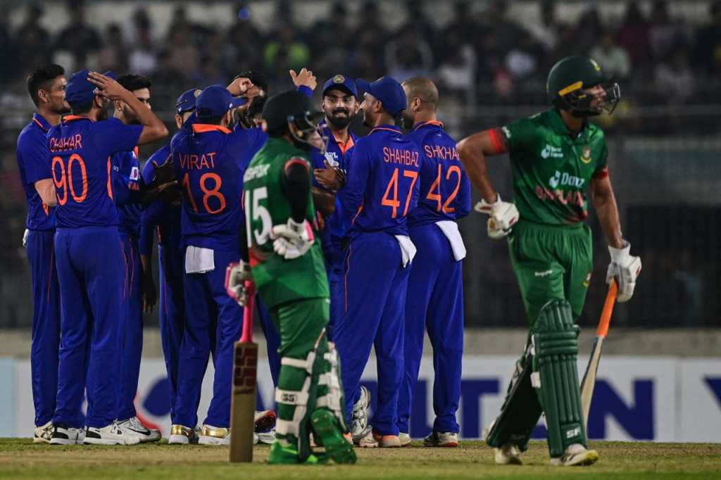 IND vs BAN 1st ODI: थरारक सामन्यात बांगलादेशचा भारतावर एक गडी राखून विजय; केएल राहुलचे अर्धशतक व्यर्थ