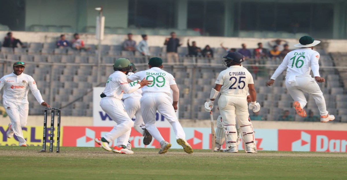 Team India in trouble in Mirpur Test