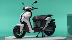 Yamaha-Electric-Scooter-