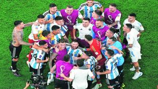 Argentina win against Australia