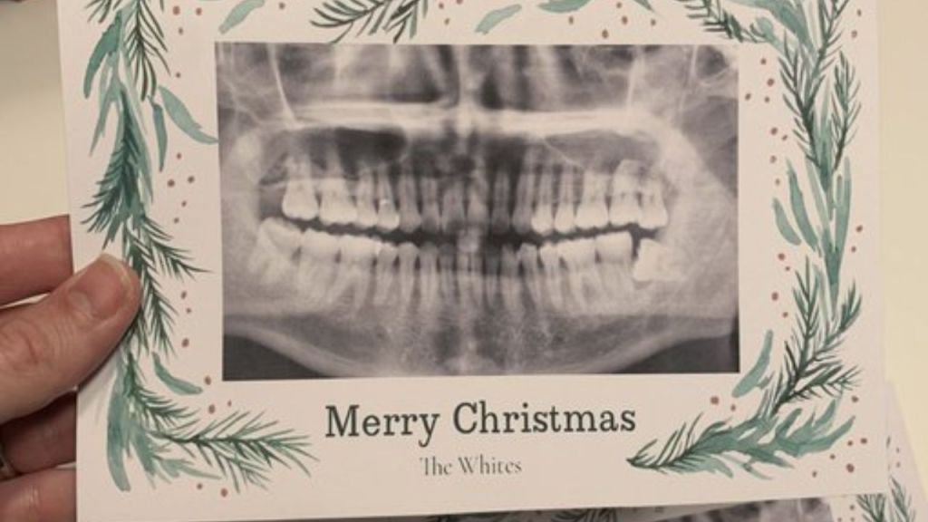 Viral christmas card