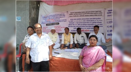 Contractor's hunger strike against Ulhasnagar Municipality