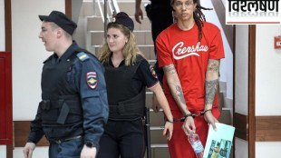 American basketball player freed from Russian clutches in prisoner swap