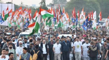 समोरच्या बाकावरून: दृष्टिकोन बदलला, त्याची गोष्ट..