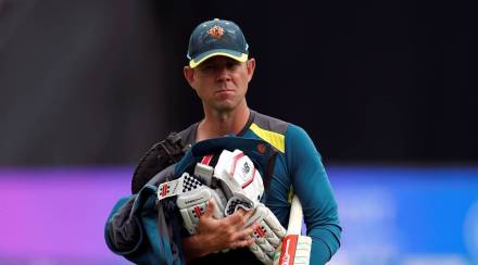 Ricky Ponting's health deteriorated while commentating in the live match
