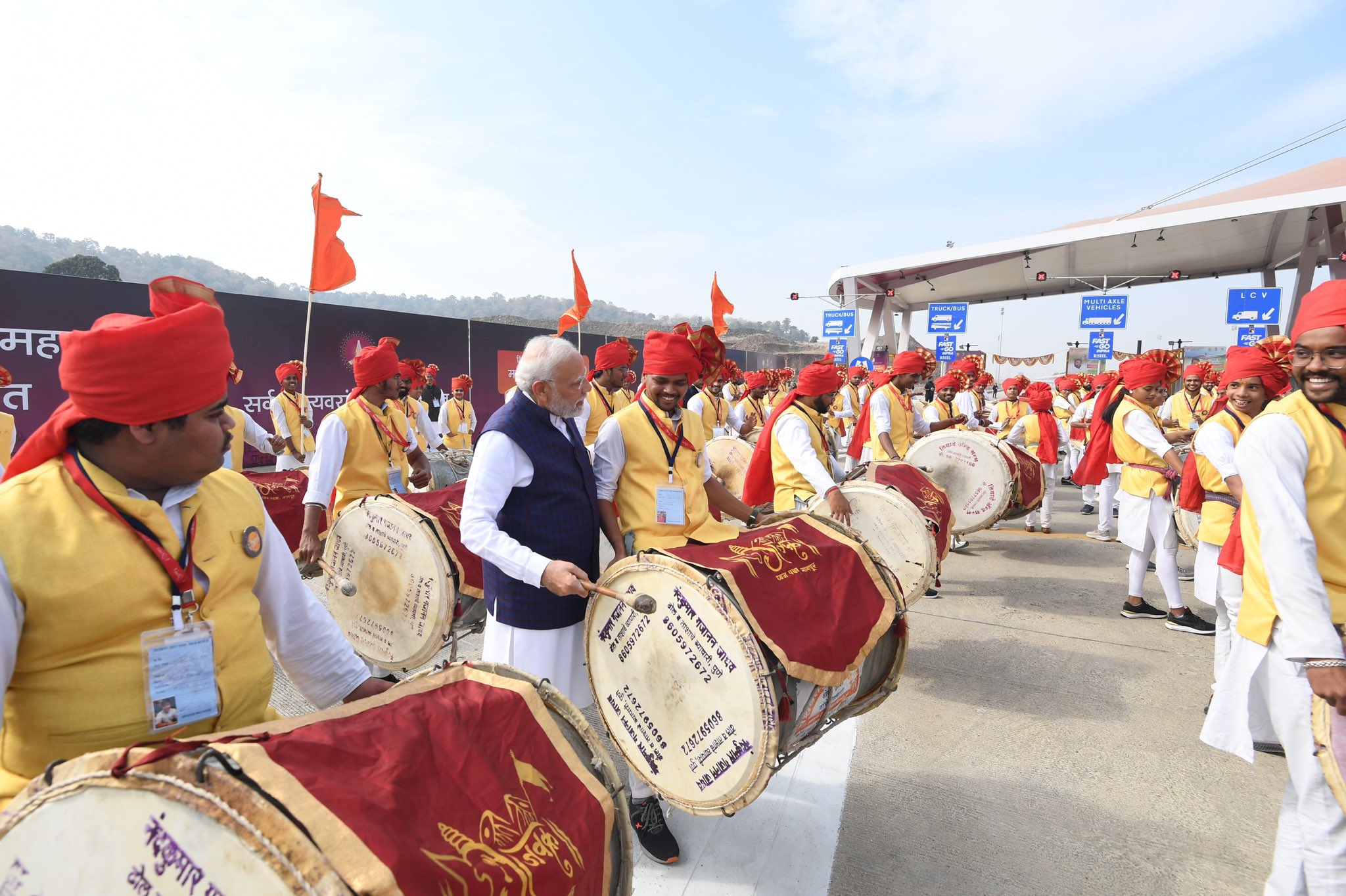 Photos pm modi inaugurates nagpur Shirdi Samruddhi mahamarg