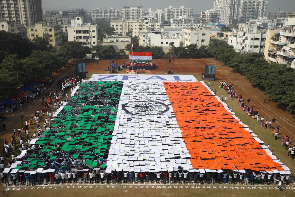 largest human portraits of freedom fighter in pune 