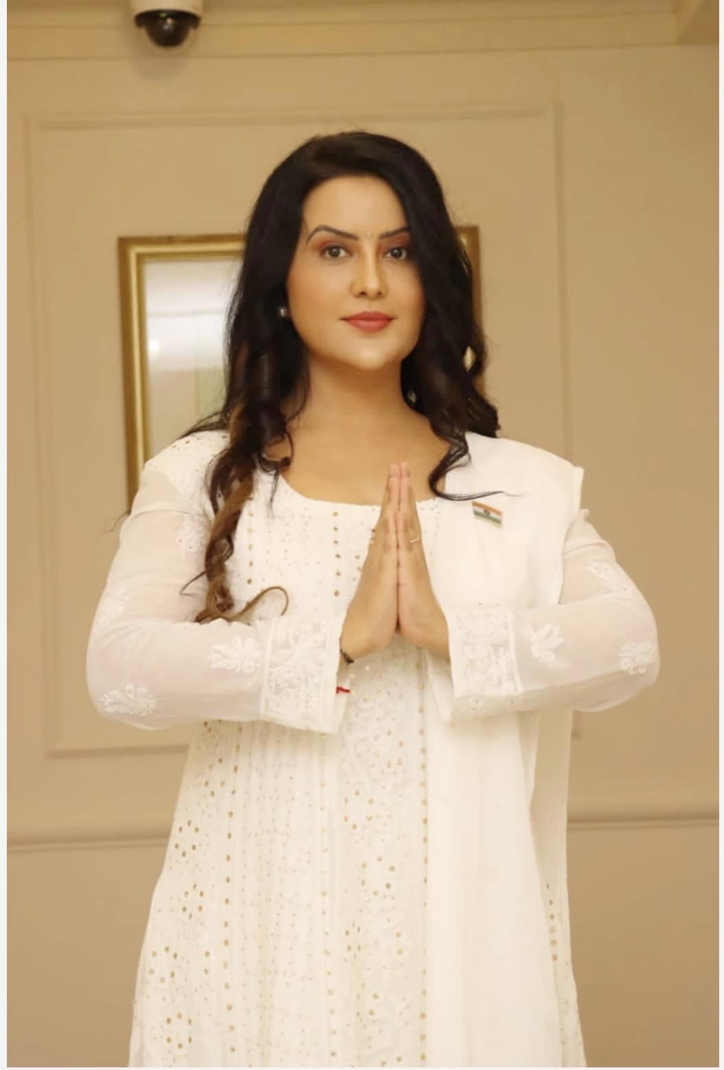 Devendra fadnavis wife amruta fadnavis