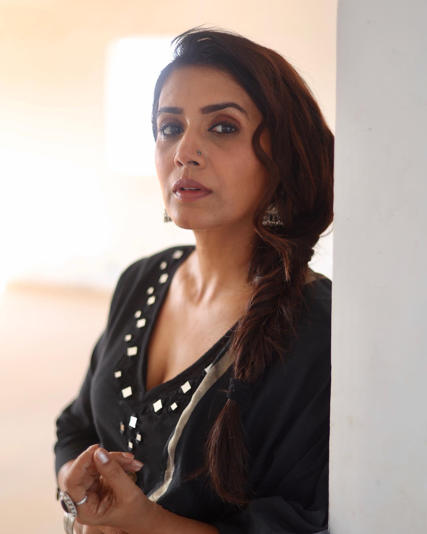 sonali kulkarni sonali kulkarni photos