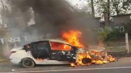 doctor sets car on fire