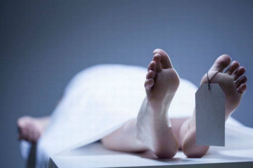 woman injured train accident Ambernath