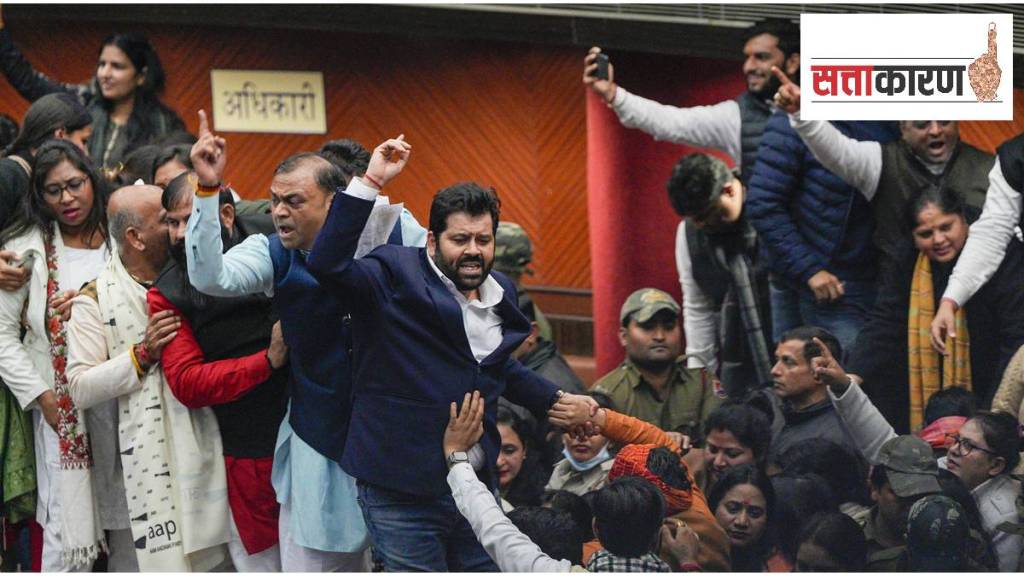 AAP and BJP councillors clash during the election of Mayor and Dy Mayor at the Civic Centre in New Delhi