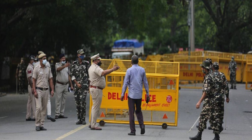 Delhi police arrest two terrorist