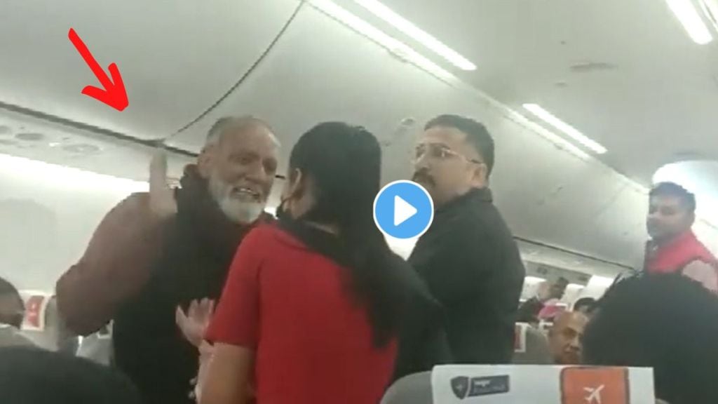 Passenger In SpiceJet flight Viral Video
