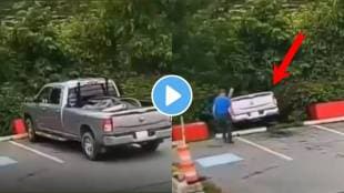 Viral Video Driver Forgets to apply parking brake to car watch what happens next