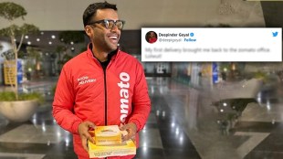 zomato ceo deepinder goyal turns food delivery boy