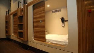 pod hotel Lokmanya Tilak Terminus mumbai