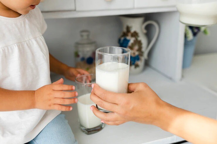 Best Time to Drink Milk