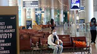 corona tests increase at mumbai airport