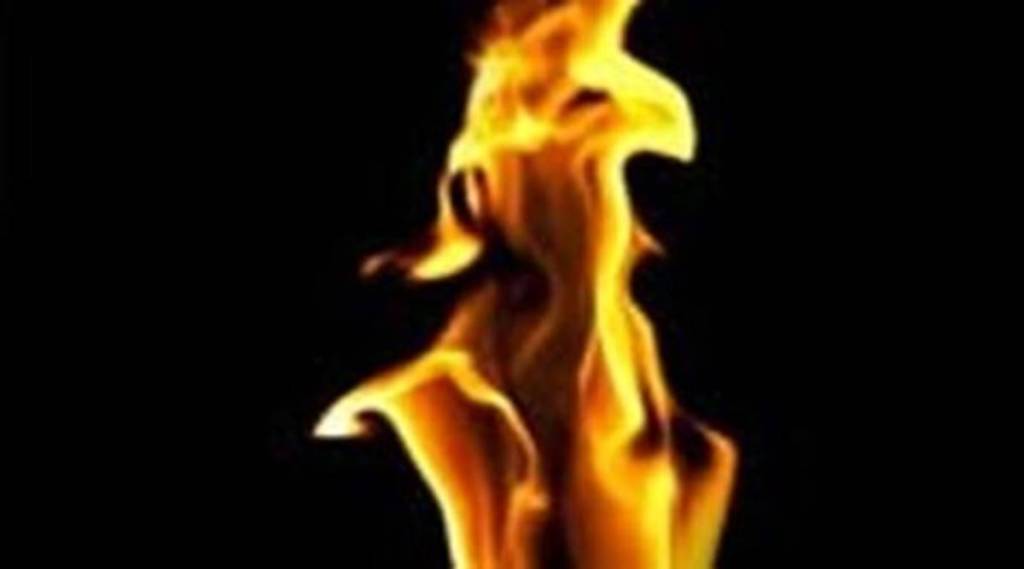 young man attempted Self immolation jalgaon