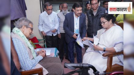 mamata banerjee meet amartya sen