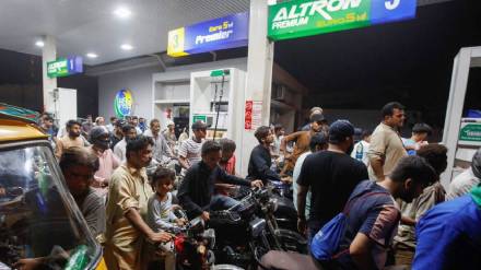 pakistan petrol pump