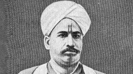 article about playwright krishnaji prabhakar khadilkar