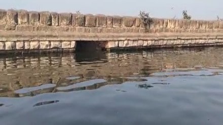 British-era Dicksal bridge in Indapur closed