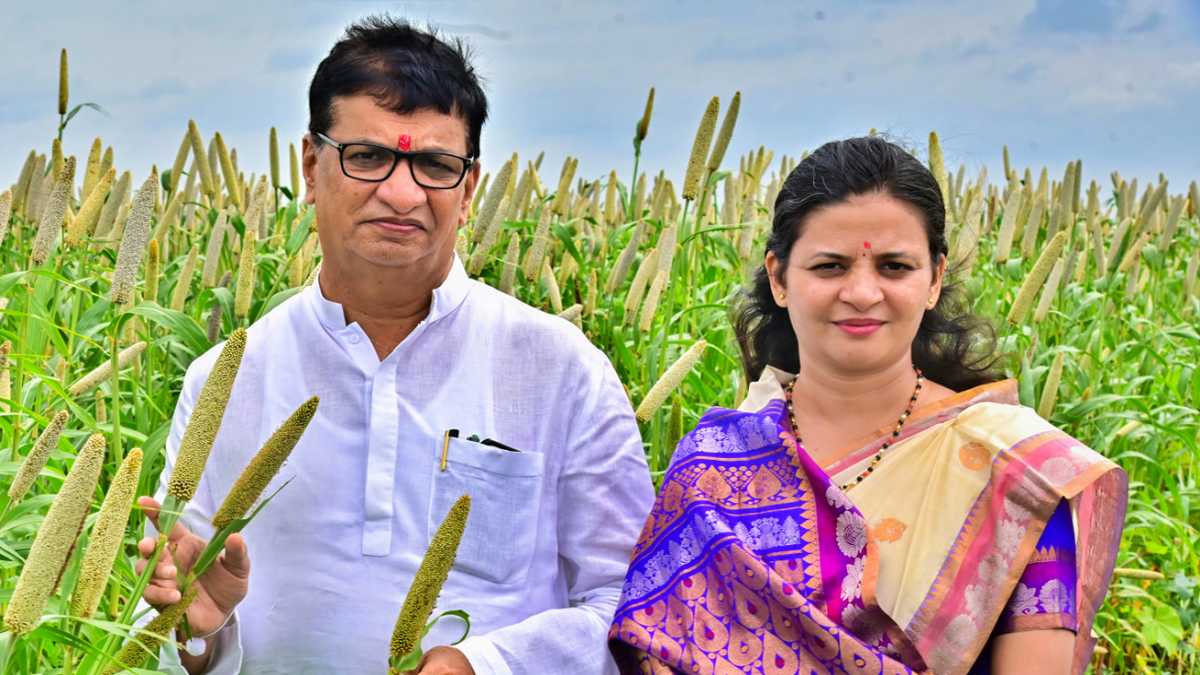 Balasaheb Thorat daughter Sharayu Deshmukh